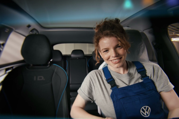 VOLKSWAGEN SERVICE - MEREU ALĂTURI DE TINE