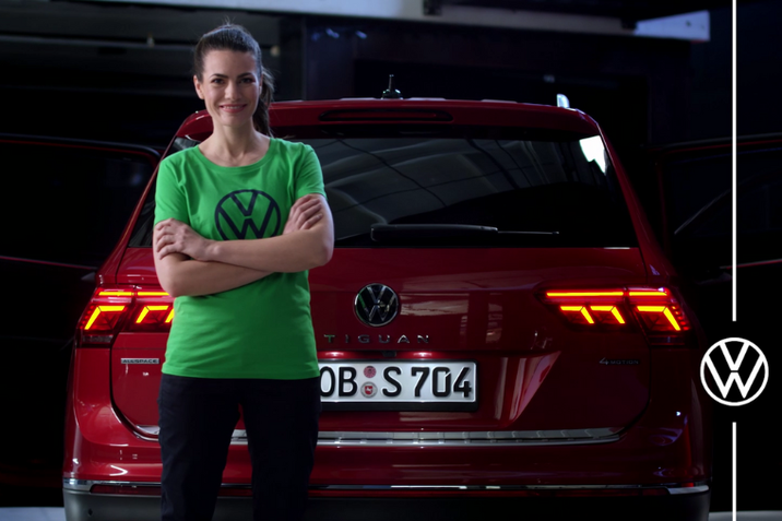 Descoperă ornamentul de protecţie pentru muchia de încărcare - Volkswagen